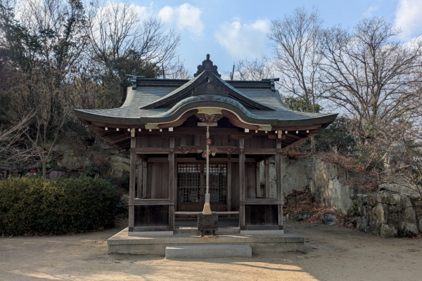 平荘湖 弁天神社
