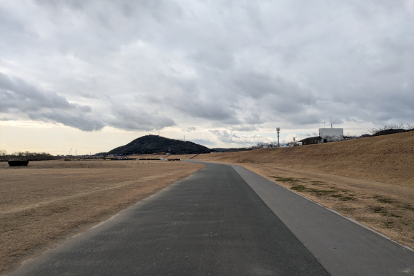 加古川河川敷道路＠兵庫県加古川市
